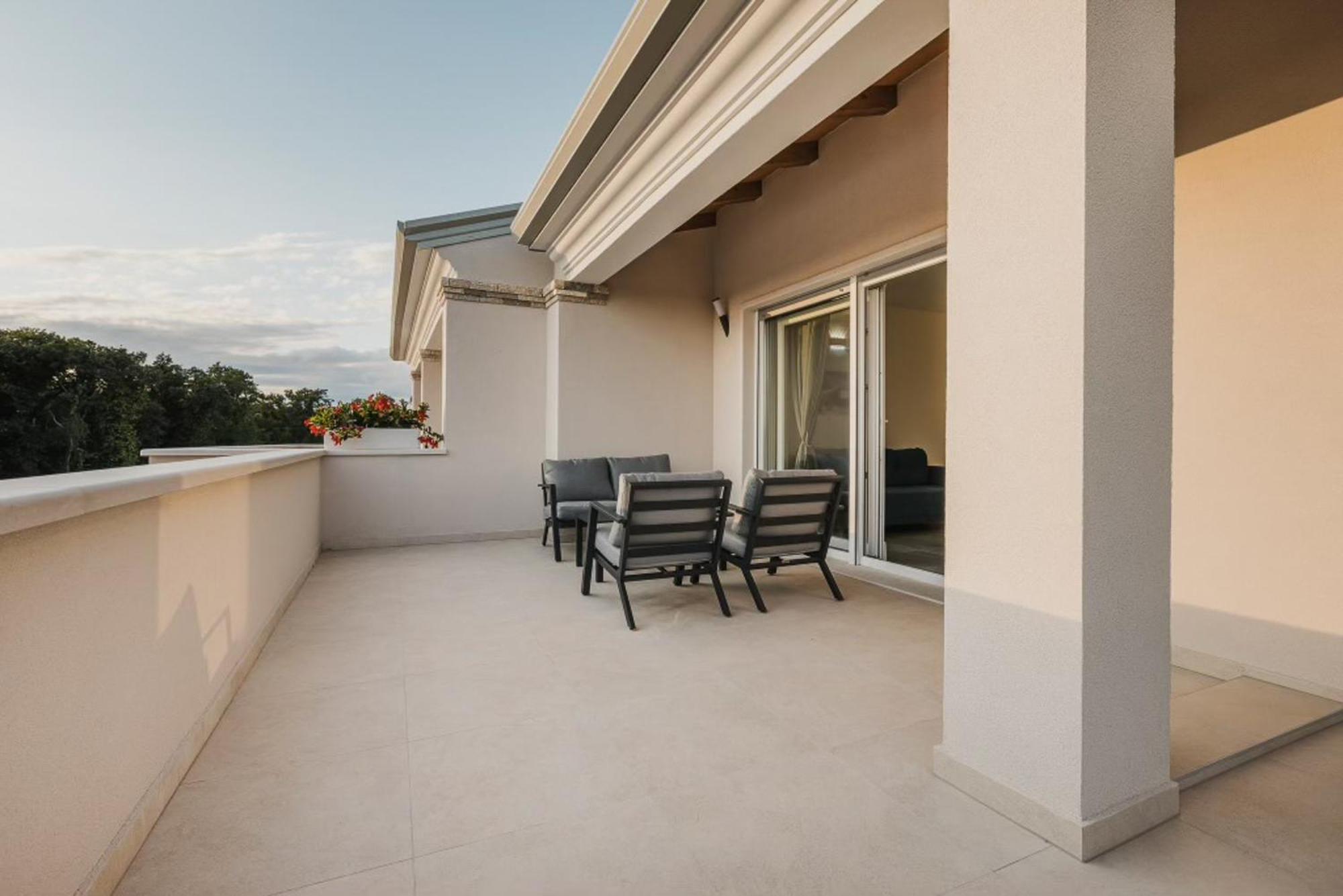 Ferienwohnung Ashka Vista Mare Umag Exterior foto
